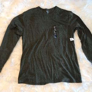 Men’s Gap long sleeve shirt